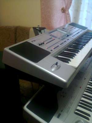 orgă korg pa50