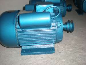 VAND MOTOARE ELECTRICE 220V,  2, 2 Kw, 3000 R/MIN 400 LEI