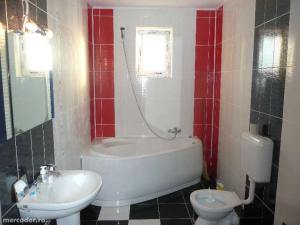 Vand Apartament 2 camere,  80 mp.
