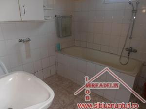 INCHIRIEZ APARTAMENT 2 CAMERE,   LA CASA,   CENTRAL ,   64mp