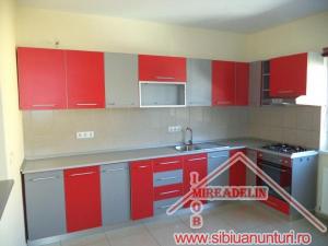 INCHIRIEZ APARTAMENT 2 CAMERE LA VILA ,  ZONA STR MOARA DE SCOARTA