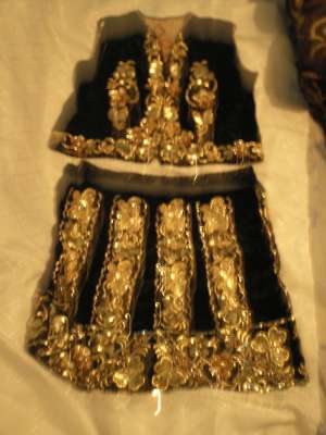 vand costum popular