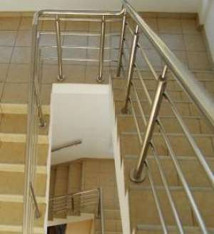 Balustrade inox pret Avandajos modele diverse