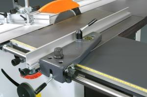 Circular de formatizat cu masa mobila,  ROBLAND E 2800