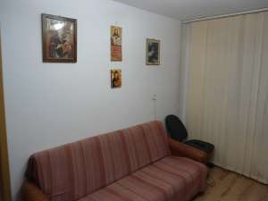 inchiriez apartament 3 cam