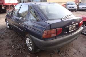 dezmembrez ford escort