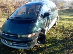 dezmembrez toyota lucida