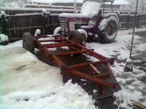 trepied pt tractor si alte utilaje