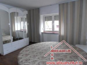 INCHIRIEZ CASA 3 CAMERE,   CALEA TURNISORULUI 100mp