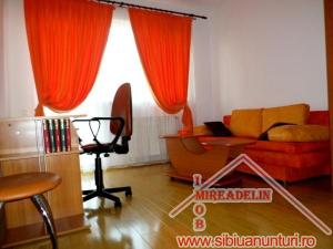 INCHIRIEZ APARTAMENT 3 CAMERE,   LUX,   ZONA INTEREX