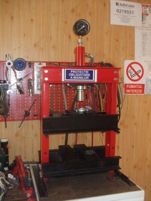 service  frigidere si masini de spalat