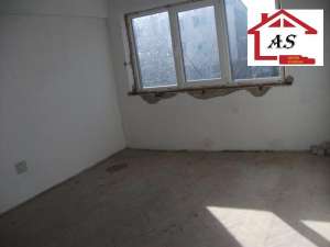 Apartament cu 2 camere in zona de jos