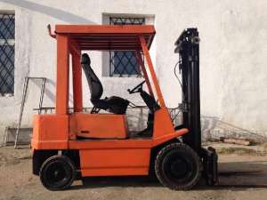 vand motostivuitor ridica 3.5t