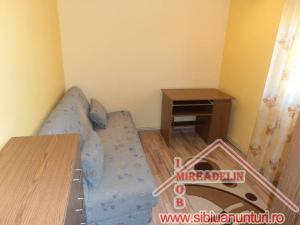 INCHIRIEZ  APARTAMENT  2 CAMERE ,  ZONA  LUPTEI 49mp