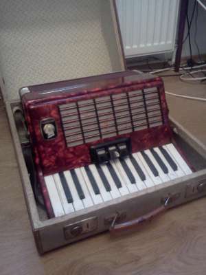 acordeon weltmeister stella