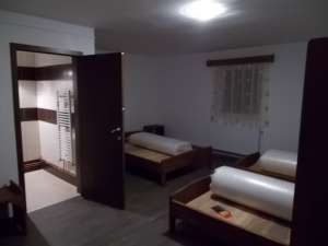 Inchiriez cabana Marisel