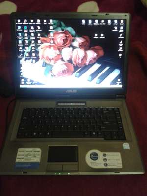 Vand laptop ASUS X51RL