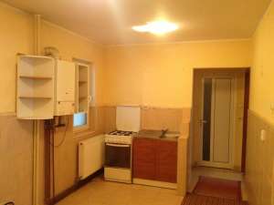 Particular Vand apartament 3 camere Cartierul Traian,  Rm. Valcea
