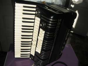 Acordeon Honner Deluxe Electrovox