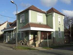 �n Szombathely (Ungaria) spațiilor comerciale de v�nzare