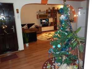 Vand/schimb apt. 3 cam. cu apt. 2 cam.