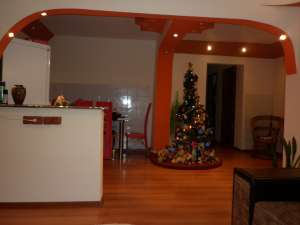 Vand/schimb apt. 3 cam. cu apt. 2 cam.