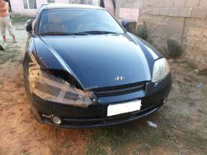 dezmembrez hyundai coupe 2003