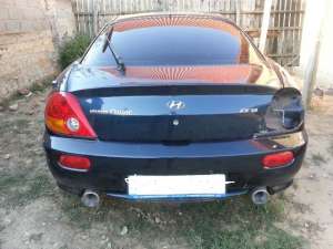 dezmembrez hyundai coupe 2003