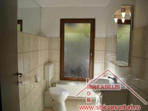 INCHIRIEZ CASA 4 CAMERE,   D+P+M,   ZONA TREI STEJARI 180mp