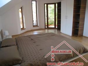 INCHIRIEZ CASA 4 CAMERE,   D+P+M,   ZONA TREI STEJARI 180mp