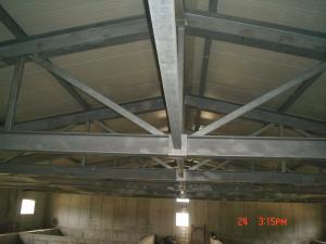 Proiectam,   executam si montam  structuri  metalice pentru acoperisuri