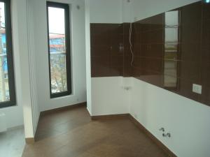 APARTAMENT 3 CAMERE BUCURESTII NOI,             LAMINORULUI,             BLOC 2012