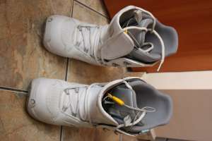 Vand booti snowboard BURTON,  marimea 38!