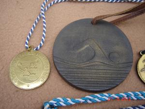 Set frumos din 6 medalii bronz masiv (M4)