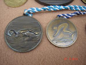 Set frumos din 6 medalii bronz masiv (M4)