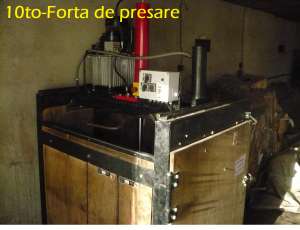 Vand presa balotat deseuri Pet/folie/hartie-carton/doze aluminiu