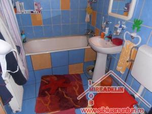 Titlu:VAND APARTAMENT 3 CAMERE ,  STRAND ,   76 mp
