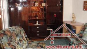 INCHIRIEZ  APARTAMENT 3 CAMERE,    CALEA POPLACII 70mp