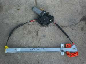 Macarale electrice fata Ford Fiesta Mk4 an 1999