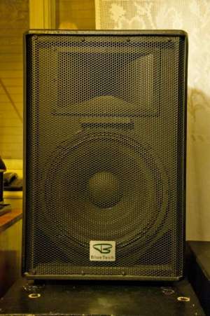 2 Boxe Blue Tech Dys 115B(imbunatatite) 600 W RMS !!! +