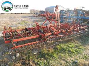 Vand vibrocultor Kongskilde de 5.4 metri cu 51 organe active