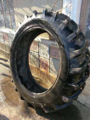 vand cauciuc tractor u650 nou