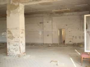�n Pacsa (Ungaria) clădire industrială de v�nzare