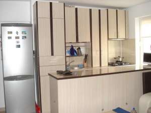 Vand apartament 4 camere 60 mp Zetarilor