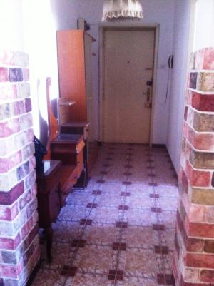 Apartament 2 camere decomandat Basarabia