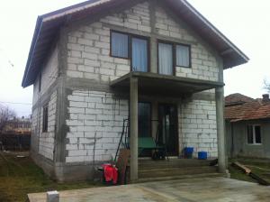 Vila p+1 de vanzare