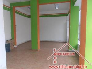 INCHIRIEZ SPATIU BIROURI ,   60 mp ,  VALEA AURIE