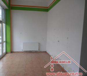 INCHIRIEZ SPATIU BIROURI ,   60 mp ,  VALEA AURIE