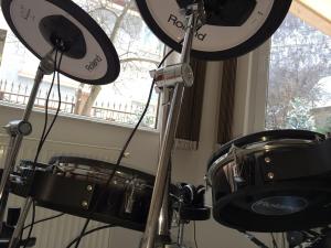 tobe Roland TD20