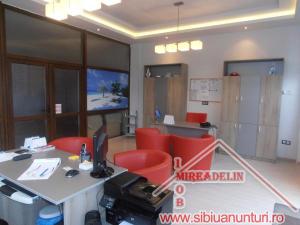 INCHIRIEZ SPATIU COMERCIAL,   70 mp,   CALEA DUMBRAVII